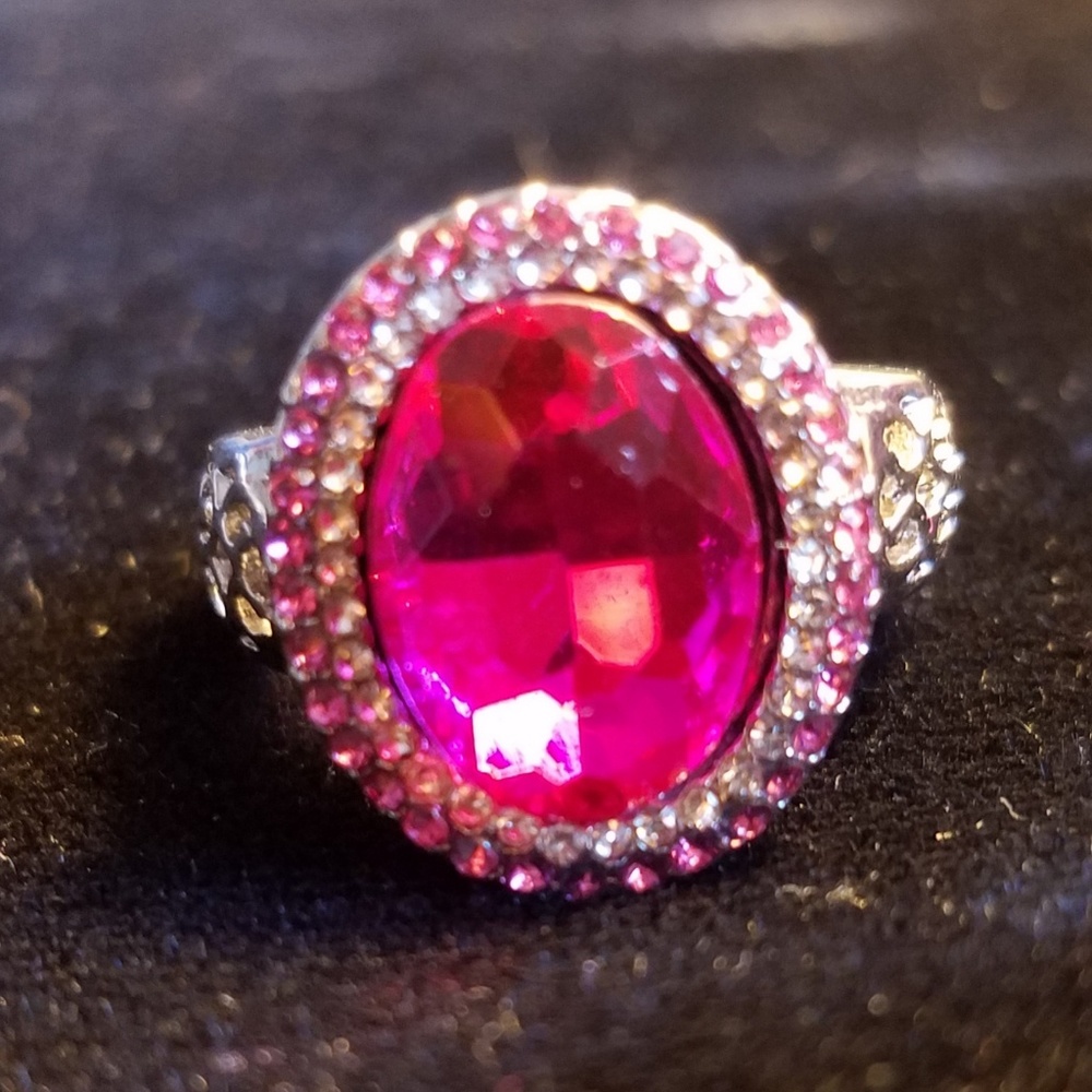 4.85ct lab ruby in silver. Sz. 7, 8 - Picture 3 of 8